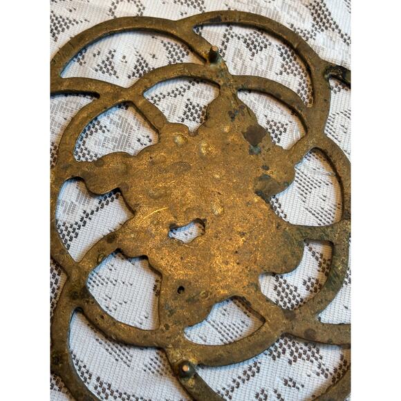 Vintage Teddy Bear Brass Trivet MCM Taiwan Decorative Piece Baby's room 8" - Picture 3 of 5